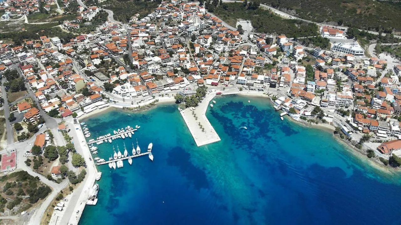 Sunshine Apartments Neos Marmaras 2*,  Grecia